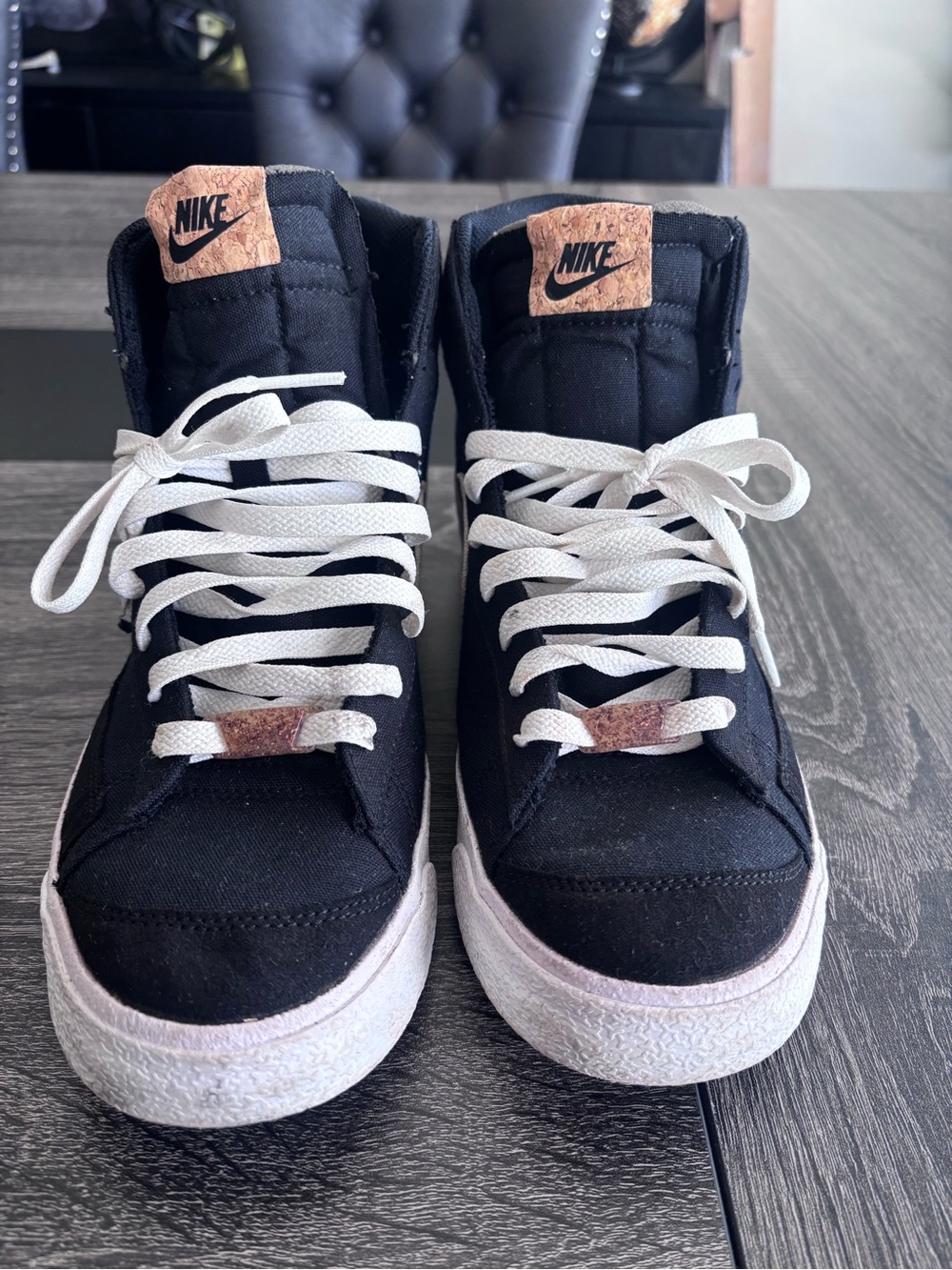 Nike Blazer Mid ‘77 Pomegranate Black White CI1166-001 Men’s Size 8.5 Box